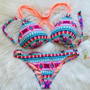 GIANNI BINI NWT Bikini Set (Large Top & Medium Bottoms)